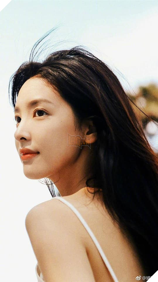 Chỉ một cú bấm follow, đại gia Vương Tư Thông biến hot girl Trung Quốc thành hiện tượng mạng xã hội - Ảnh 3.