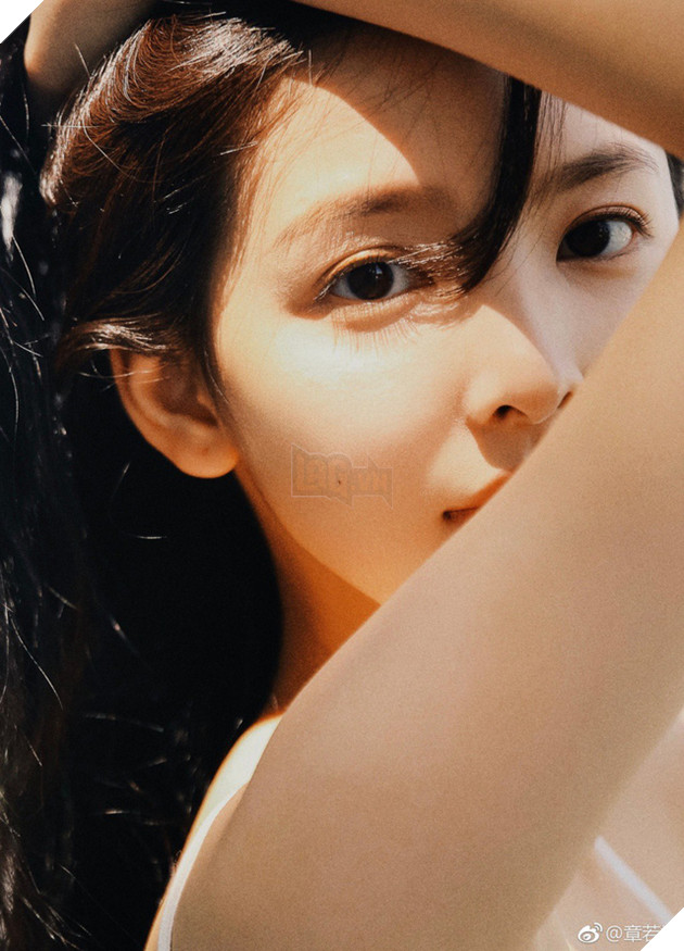 Chỉ một cú bấm follow, đại gia Vương Tư Thông biến hot girl Trung Quốc thành hiện tượng mạng xã hội - Ảnh 4.