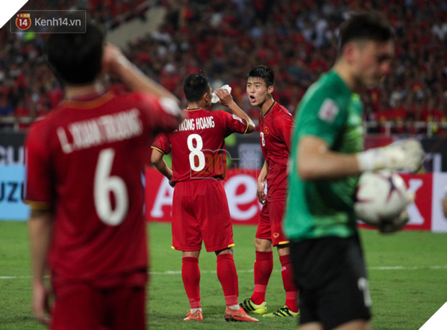 Fan cuồng Malaysia công kích trên trang cá nhân: Duy Mạnh tuy “gắt” nhưng không bao giờ là người xấu chơi 4