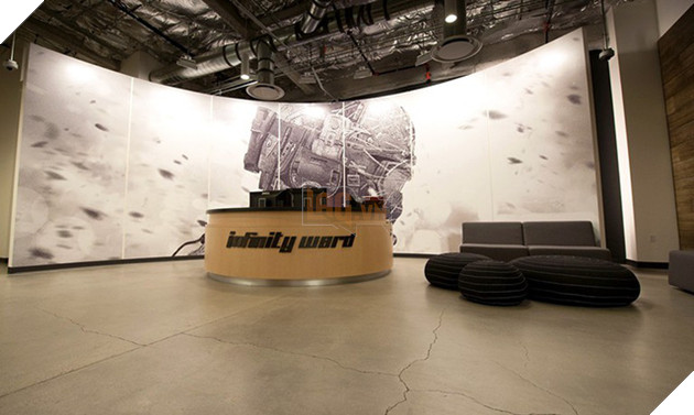 Nhà sản xuất Call of Duty bất ngờ bị đe dọa đánh bom - Ảnh 1.