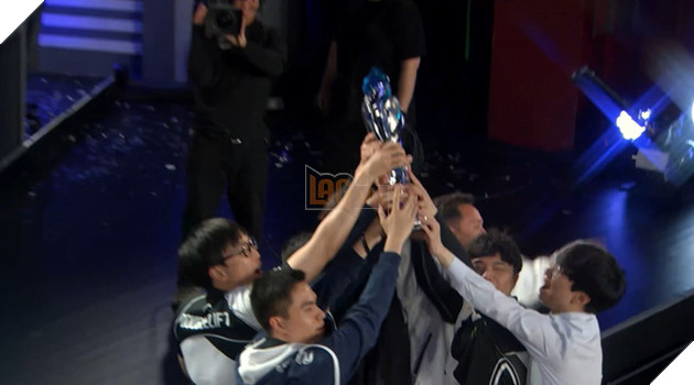 Kênh truyền hình Netflix làm phim về LMHT, dự kiến ra mắt đúng dịp lễ Giáng Sinh năm nay - Ảnh 3.