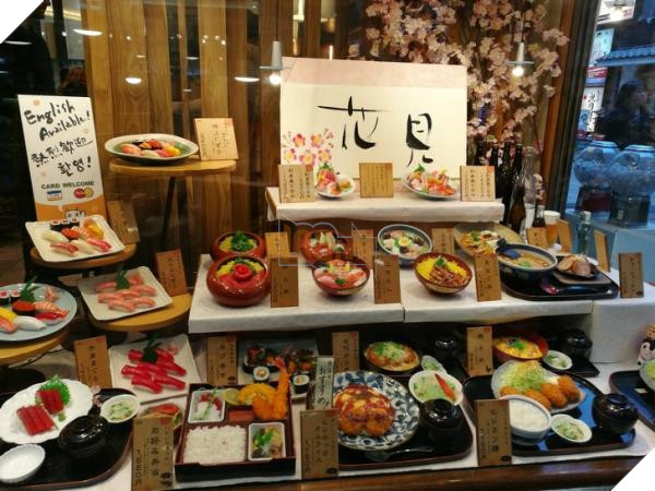 thuc an gia trung bay trong nhu that chi co o nhat ban