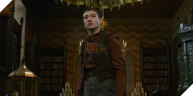 Nhà văn Rowling hứa Fantastic Beasts 3 sẽ giải đáp các thắc mắc