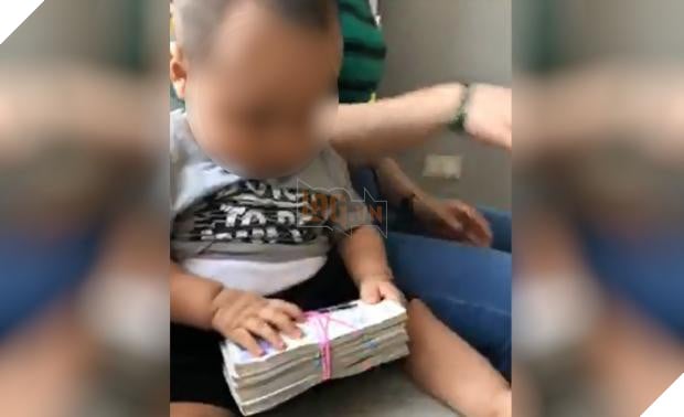 Từ clip em bé nghịch cọc tiền trên MXH, cảnh sát Anh triệt phá băng nhóm người Việt trồng cần sa trị giá triệu đô - Ảnh 2.