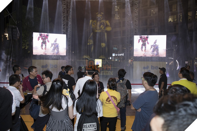 Đánh thức siêu robot biến hình Bumblebee cùng Ninh Dương Lan Ngọc, Hứa Vĩ Văn và dàn sao Việt 36