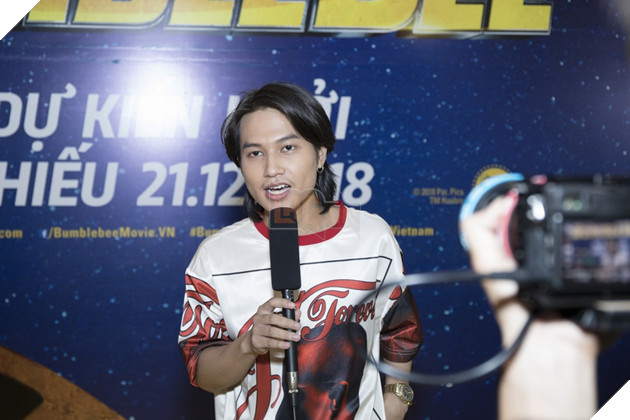 Đánh thức siêu robot biến hình Bumblebee cùng Ninh Dương Lan Ngọc, Hứa Vĩ Văn và dàn sao Việt 33