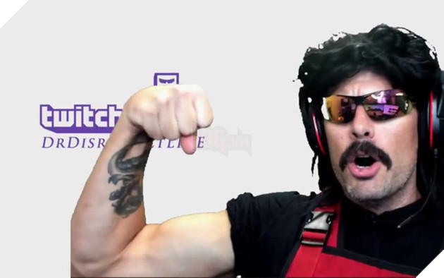 Bị giết một cách khó hiểu, Dr Disrespect gọi PUBG là trò chơi hỗn độn và thảm hại nhất - Ảnh 2.