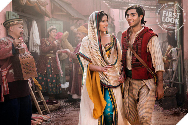 Sai quá sai với tạo hình chàng ngố Aladdin, phản diện Jafar thì đẹp trai như soái ca còn Will Smith không khác gì... Thần Hề - Ảnh 4.