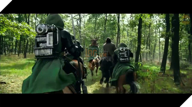 16 điều thí vị chỉ fan cuồng mới có thể soi ra trong trailer Hellboy 2019 - Ảnh 8. 16 điều thí vị chỉ fan cuồng mới có thể soi ra trong trailer Hellboy 2019 - Ảnh 8.