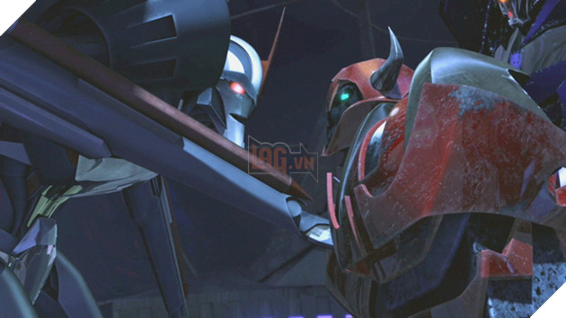12 dieu thu vi an giau trong Bumblebee co the ban da bo qua (Phan 1) 6 12 Easter Eggs thú vỠẩn giấu trong Bumblebee chá» fan cuá»ng má»i soi ÄÆ°á»£c - Ảnh 6.