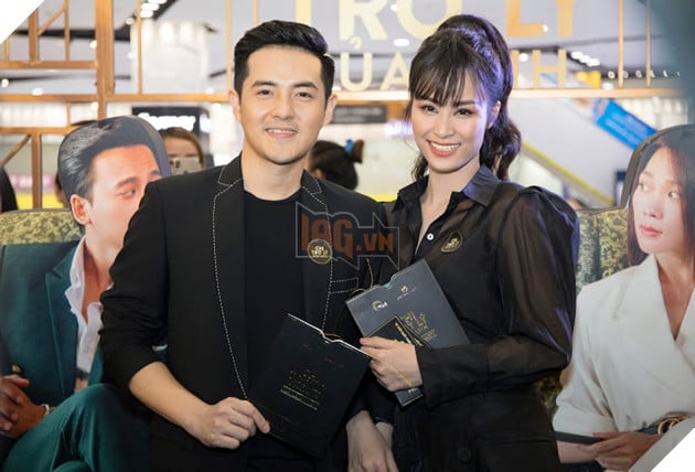  Chị trợ lý Mỹ Tâm rạng ngời bên Giám đốc Mai Tài Phến và dàn sao Việt hùng hậu 31