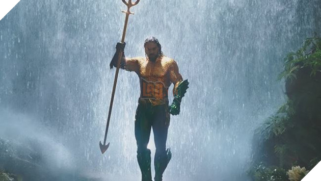 Ra mắt trong giai đoạn nhiều đối thủ cạnh tranh, Aquaman vẫn thành công lớn