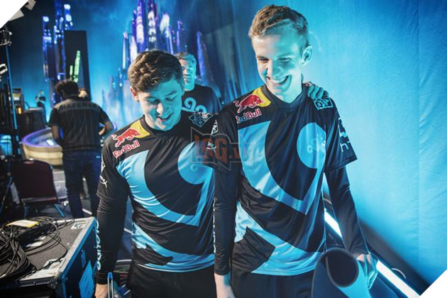 Nhìn lại Liên Minh Huyền Thoại 2018 - Khép lại một kỷ nguyên đầy bất ngờ 7