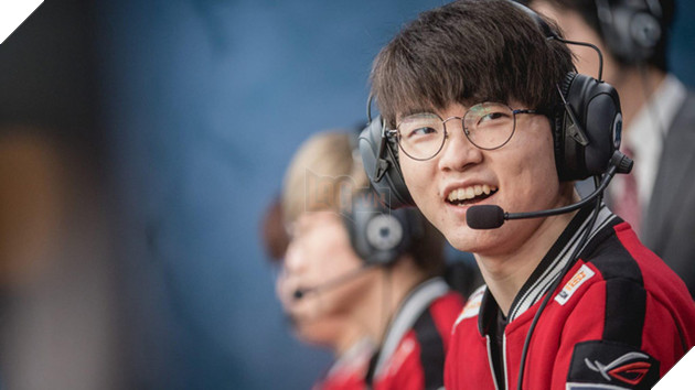 Faker lần đầu lên tiếng thừa nhận áp lực, tuyên bố gạt cảm xúc sang một bên khi ký hợp đồng với SKT - Ảnh 1.