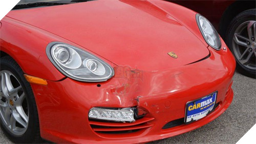 Nhóm thiếu niên bắt chước GTA chơi trò đập nát bét siêu xe, gây thiệt hại gần 20 tỷ đồng - Ảnh 3. Nhóm thiếu niên bắt chước GTA chơi trò đập nát bét siêu xe, gây thiệt hại gần 20 tỷ đồng - Ảnh 3.