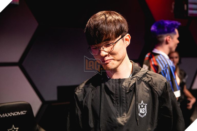 Khóa nhầm Nunu, Faker thoát trận, tạo custom game solo với fan hâm mộ cực hài hước