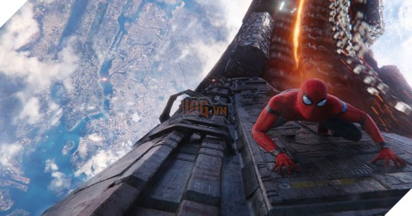 Nghẹt thở với Người Đá  Lửa và Nước tấn công Người Nhện cùng Mysterio trong trailer Spider-man: Far From Home