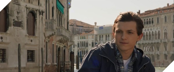 Nghẹt thở với Người Đá  Lửa và Nước tấn công Người Nhện cùng Mysterio trong trailer Spider-man: Far From Home