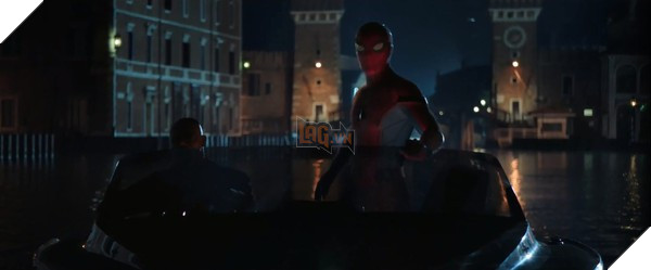 Nghẹt thở với Người Đá  Lửa và Nước tấn công Người Nhện cùng Mysterio trong trailer Spider-man: Far From Home
