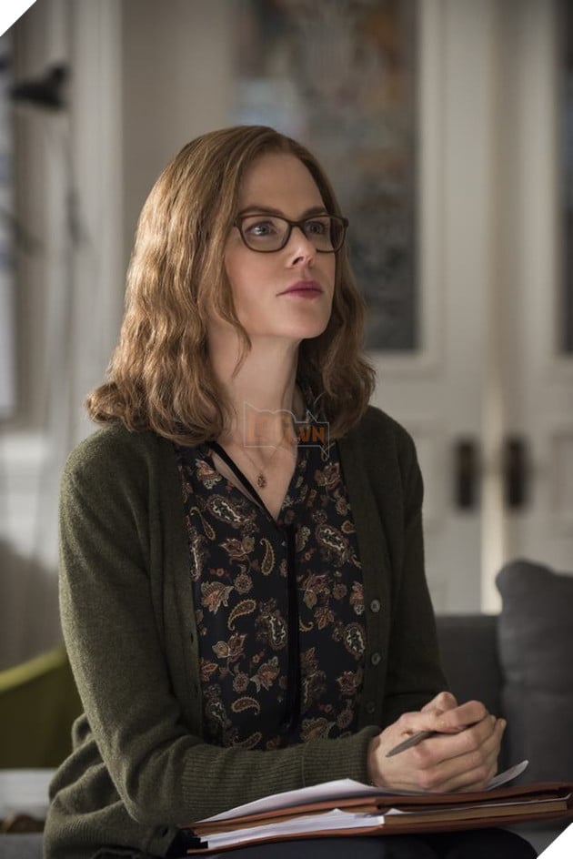 Trợ lý Hết ý: Khi nữ hoàng Atlanna đổi nghề làm thư ký trên mặt đất 3