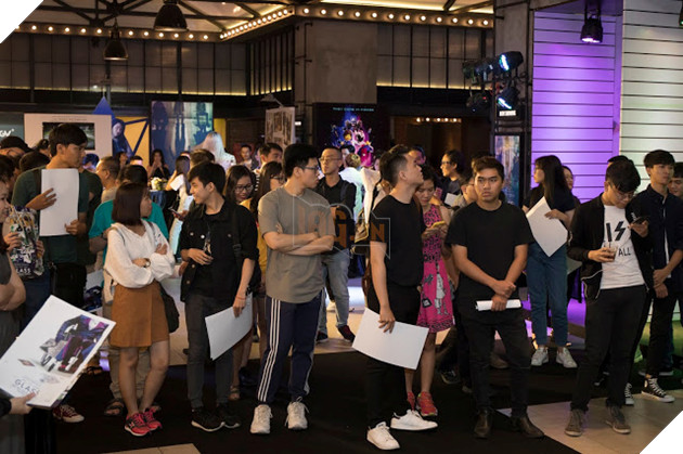 Giao-luu-san-khau--tra-loi-cau-hoi-hop-bao-phim-Glass