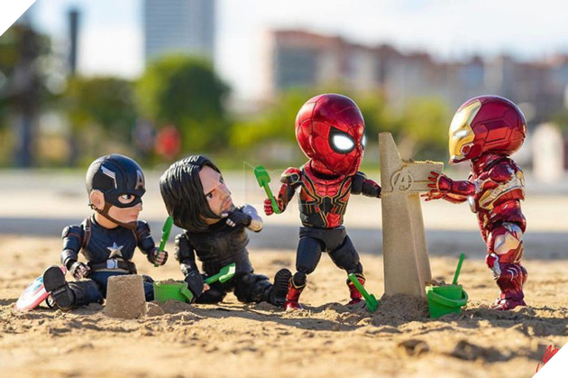 Siêu anh hùng thì cũng từng là người bình thường, vậy sẽ họ làm gì để giết thời gian khi rảnh rỗi? - Ảnh 23.