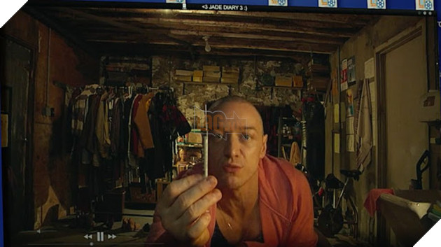 Jade-trong-Split-giong-mot-co-gai-tuoi-teen