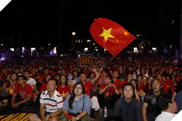 Việt nam - Nhật Bản, hàng triệu người Việt Nam căng thẳng với tuyển nước nhà 18