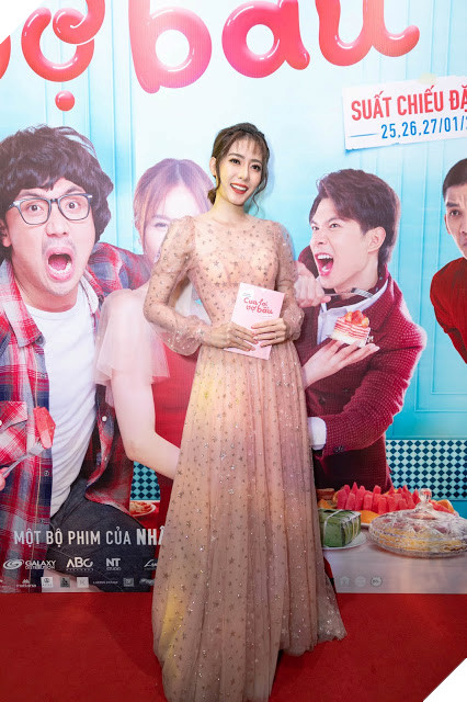 Trấn Thành, Hari Won cùng khách mời vui vẻ gặp vợ bầu Lan Ngọc 34