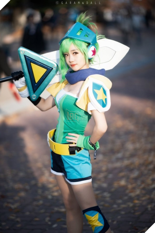 LMHT Chiêm ngưỡng bộ Cosplay Riven Giả Lập cực mạnh mẽ đến từ một người hâm mộ xứ Hàn 4