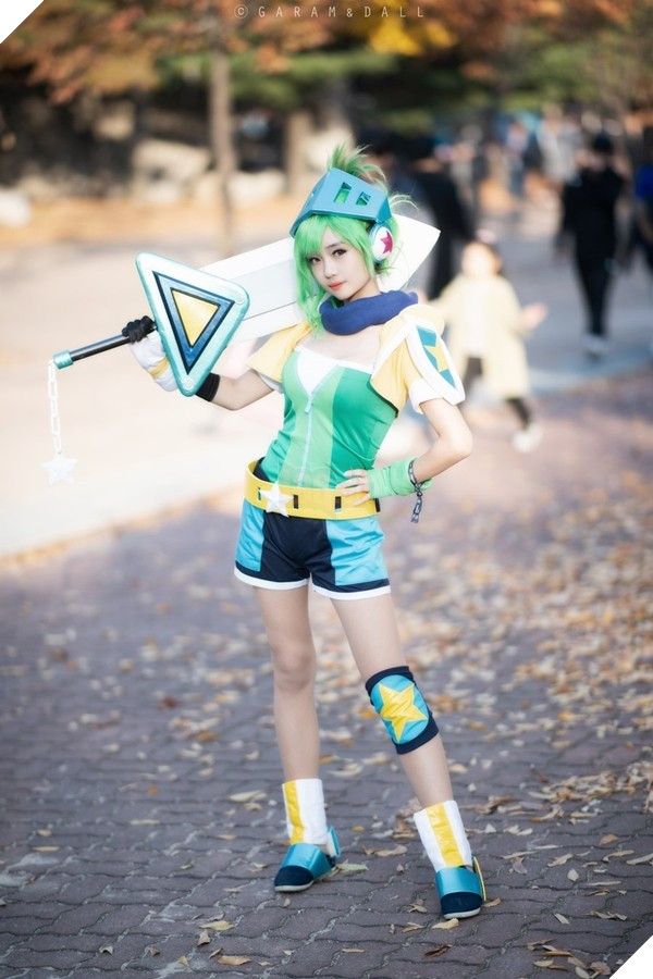 LMHT Chiêm ngưỡng bộ Cosplay Riven Giả Lập cực mạnh mẽ đến từ một người hâm mộ xứ Hàn 7