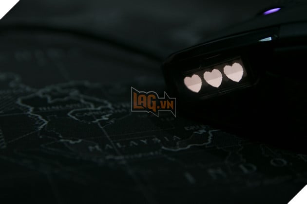 Bạn có thể tự do sáng tạo thông tin hiển thị trên màn hình này, chỉ cần đúng độ phân giải là được. Ngoài ra bạn còn có thể hiển thị ảnh động nữa đấy. Nguồn: Lag.vn.