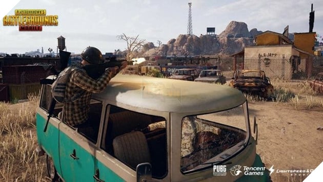 Phát hiện địch bằng tia lửa đầu nòng khi bắn không có việc gì khó. Nguồn: Internet.