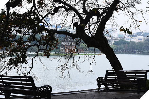 Ngay mong 1 Tet: Co 1 Ha Noi va Sai Gon binh yen den la Hà Nội, Sài Gòn khác lạ Mùng một Tết
