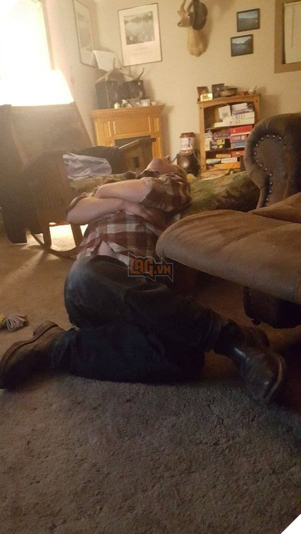 [Vui] Những pha say sấp mặt của hội thích nhậu nhẹt trong dịp cuối năm - Ảnh 11.