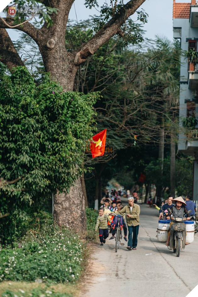 Ve tham ngoi lang o Ha Noi an ca tan thit cho vao mung 4 Tet hang nam: Khong ep bat cu ai neu ho khong muon an 3 Về thăm ngôi làng ở Hà Nội ăn cả tấn thịt chó vào mùng 4 Tết hàng năm: Không ép bất cứ ai nếu họ không muốn ăn 3
