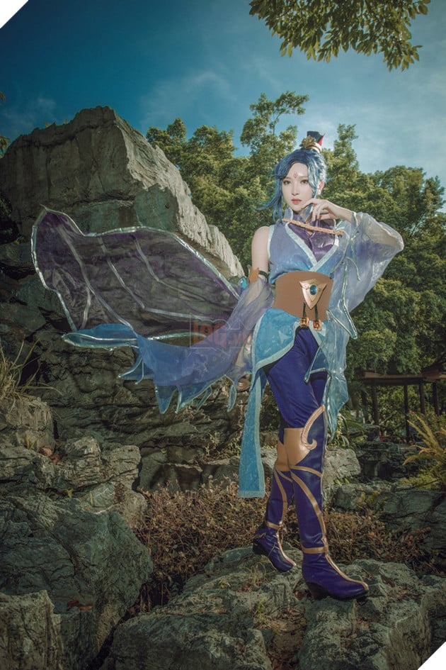 LMHT: Ngắm nhìn bộ cosplay Fiora Phi Kiếm siêu đẹp đến không thể rời mắt được 2