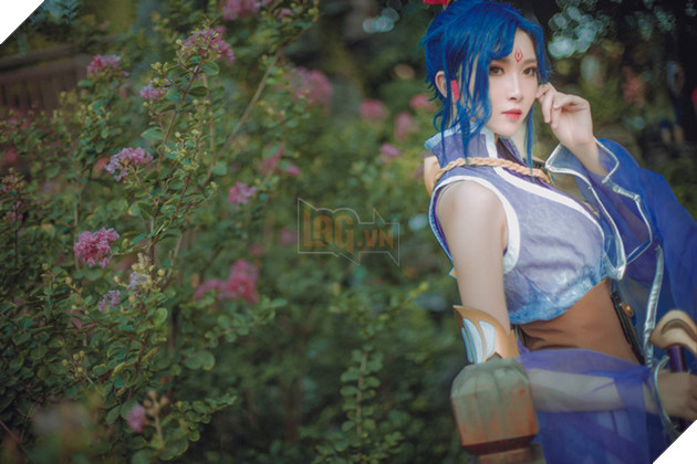 LMHT: Ngắm nhìn bộ cosplay Fiora Phi Kiếm siêu đẹp đến không thể rời mắt được 4