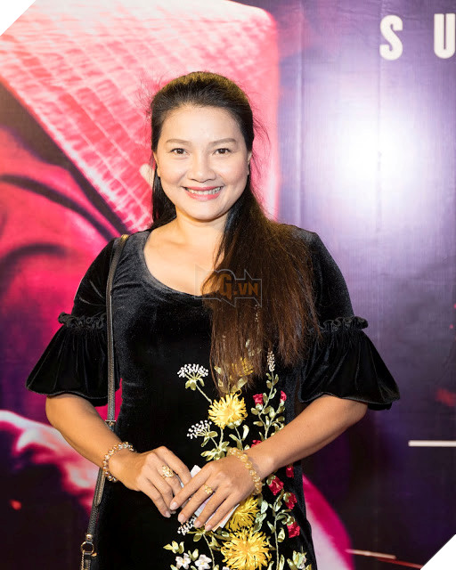 Ngô Thanh Vân ra mắt Hai Phượng, Trấn Thành xuất hiện sau scandal phim Tết 8