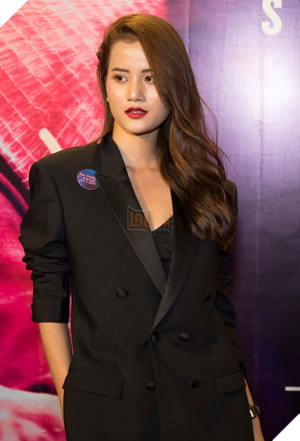 Ngô Thanh Vân ra mắt Hai Phượng, Trấn Thành xuất hiện sau scandal phim Tết 21