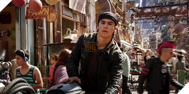 Review phim Alita: Thiên Thần Chiến Binh - Chuyển thể manga thành công ngập hành động 5