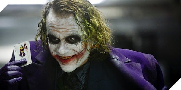 Kevin Feige phủ nhận tin đồn phim Black Widow sẽ gắn nhãn R 3