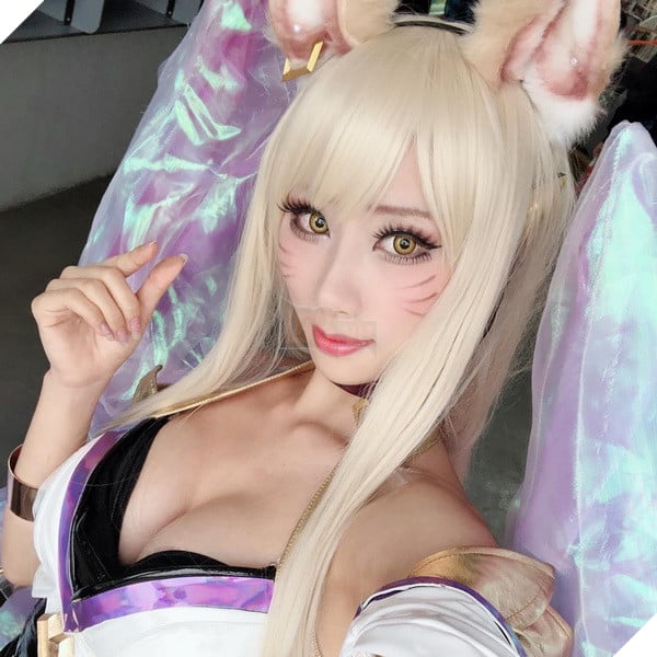 Nóng mặt với bộ Cosplay Ahri K/DA siêu gợi cảm từ hot Coser HaneAme 7