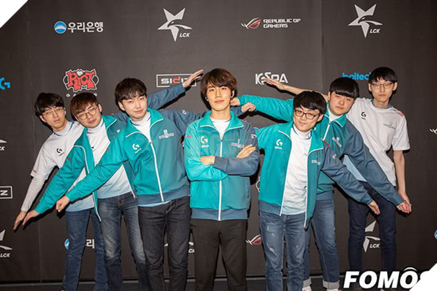 LMHT Game thu het loi khen ngoi Flame sau khi DAMWON danh bai SKT T1 LMHT Game thủ hết lời khen ngợi Flame sau DAMWON đánh bại SKT T1 1