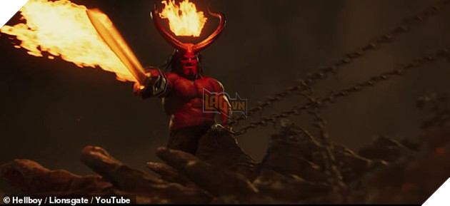 Top 15 chi tiet thu vi trong Hellboy 2019 ma chi co fan cua Quy Do moi co the thay duoc 16 Top 15 chi tiết thú vị trong Hellboy 2019 mà chỉ có fan của Quỷ Đỏ mới có thể thấy được 16