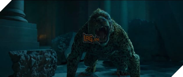 Top 15 chi tiet thu vi trong Hellboy 2019 ma chi co fan cua Quy Do moi co the thay duoc 10 Top 15 chi tiết thú vị trong Hellboy 2019 mà chỉ có fan của Quỷ Đỏ mới có thể thấy được 10
