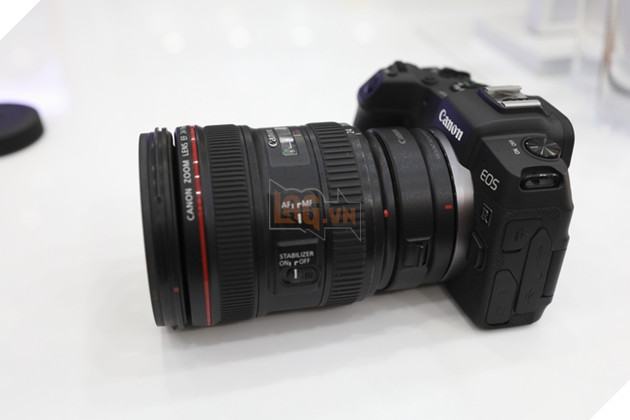 Danh gia Canon EOS RP: Chat luong anh, lay net tu dong, ISO, ngam chuyen va lens EF 8 EOS RP + EF 24-70mm f/2.8L II USM. Nguồn: Lag.vn.