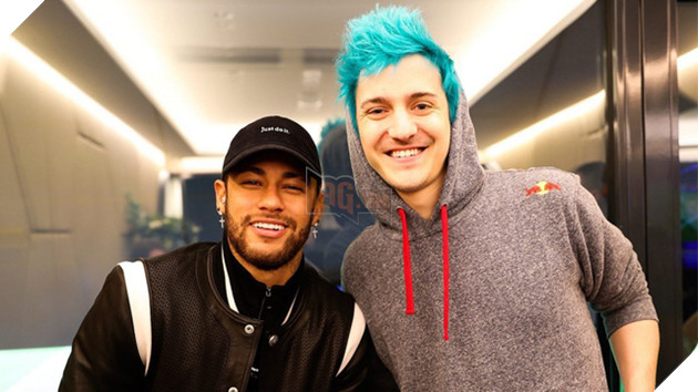 Ninja den Phap xem da bong cung sieu cau thu Neymar, nhung ket qua la PSG da bat ngo de thua truoc MU Ninja đến Pháp xem đá bóng cùng siêu cầu thủ Neymar, nhưng kết quả là PSG đã bất ngờ để thua trước MU