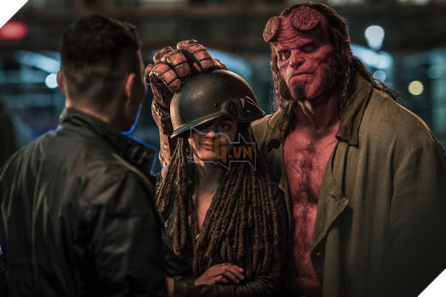 Hellboy tro lai, hai huoc va bao luc hon ban cu rat nhieu 7 Hellboy trở lại, hài hước và bạo lực hơn bản cũ rất nhiều 7