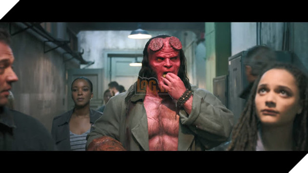 Hellboy tro lai, hai huoc va bao luc hon ban cu rat nhieu 10 Hellboy trở lại, hài hước và bạo lực hơn bản cũ rất nhiều 10